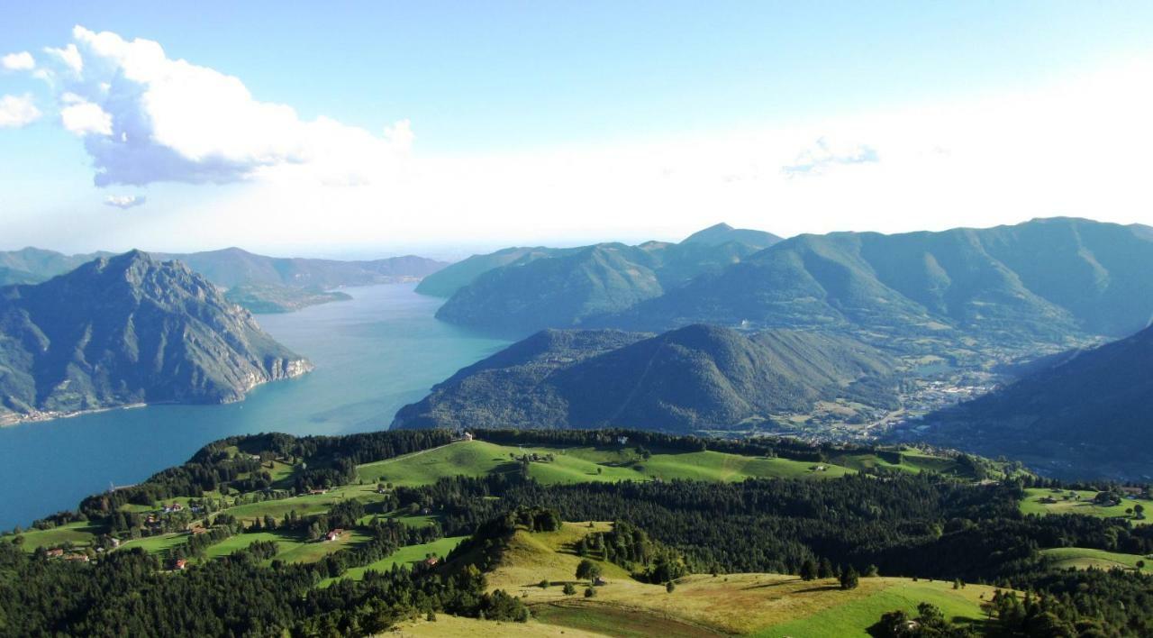 Panorama Verde Lago - Mountain Lake Iseo Hospitality Bossico Exterior foto
